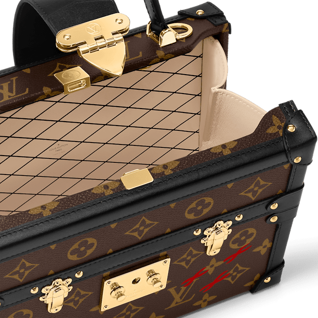 louis-vuitton-petite-malle-v-monogram-canvas-handbags-05