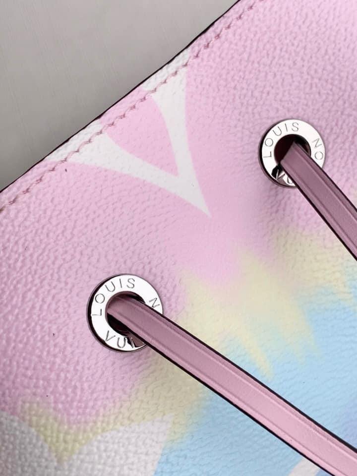 louis_vuitton_escale_neonoe_mm_bag_2120.jpg