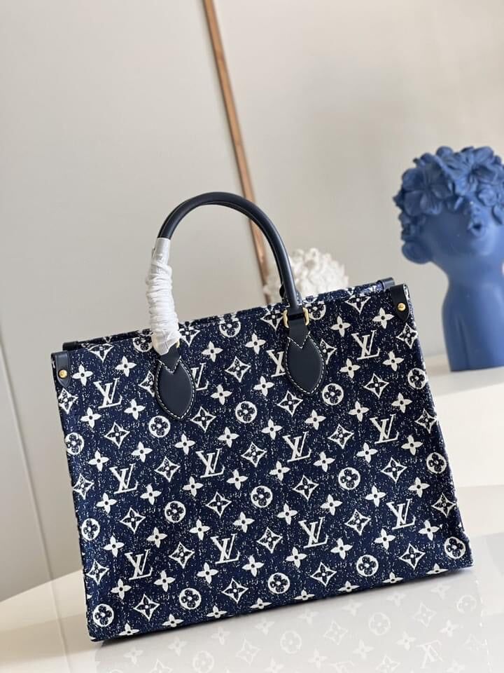 louis_vuitton_onthego_mm_bag_2495.jpg