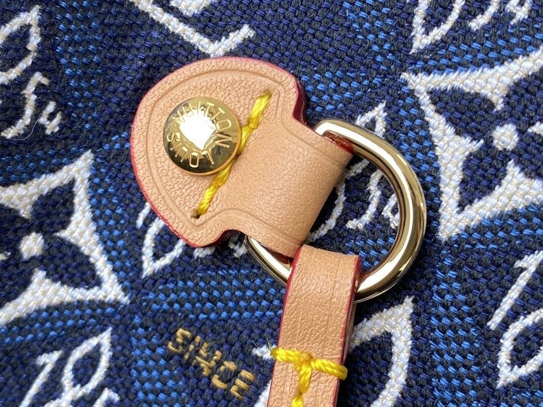 louis_vuitton_since_1854_neverfull_mm_tote_bag_8849.jpg